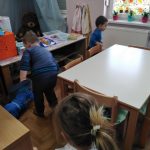 Djeca uživaju u aktivnostima s Macom Papučaricom - Vrtić Potočnica