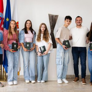 518090389_753838523653498_3258623040373800276_n