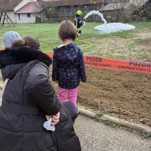 582967962_828805026444338_6428978064981607280_n