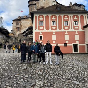 motion_photo_3941564247261257871